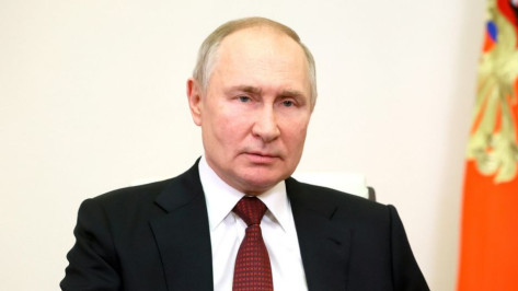 Президент России объявил благодарность 5 жителям Воронежской области