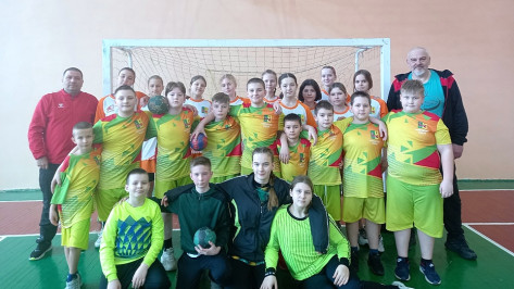 Рамонские гандболистки победили в открытом первенстве города Мценск