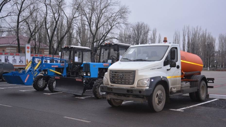 Воронежские власти направят до 10,3 млн рублей на закупку коммунальной техники