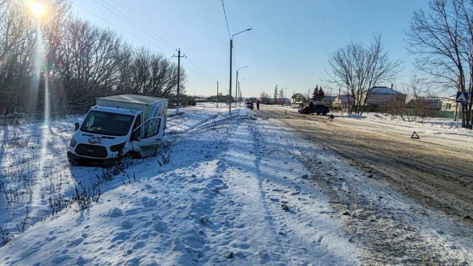 Лобовое ДТП с грузовиком в Воронежской области показали на видео от первого лица