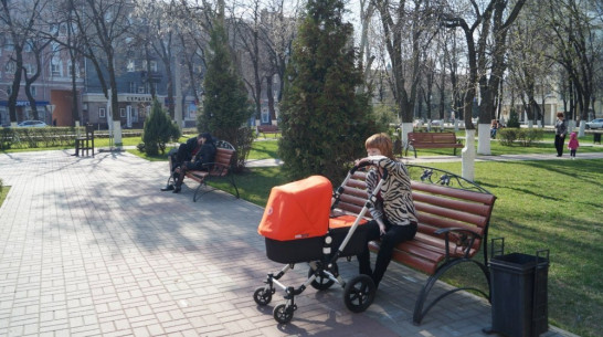 Зрелые женщины Воронежской области стали рожать чаще
