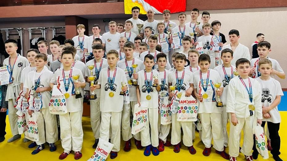 Борисоглебские рукопашники взяли 16 золотых медалей на первенстве области