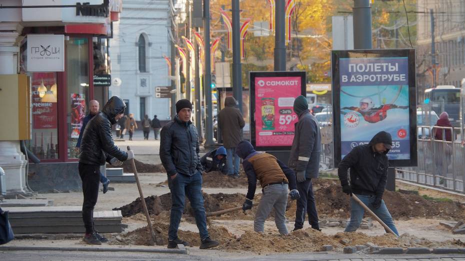 В Воронеже для пешеходов временно перекроют часть проспекта Революции