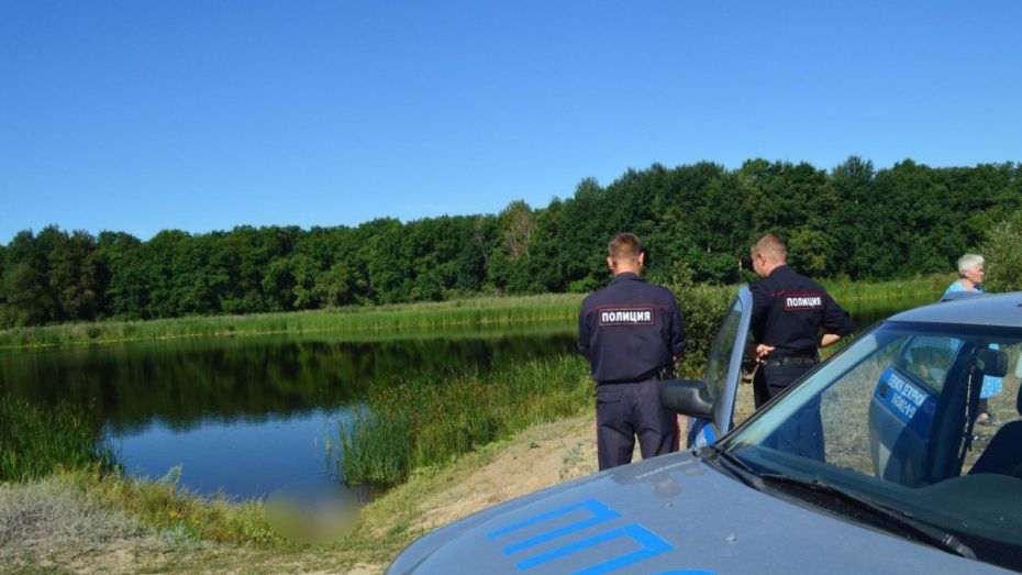 В Воронежской области в озере Напольное нашли тело женщины