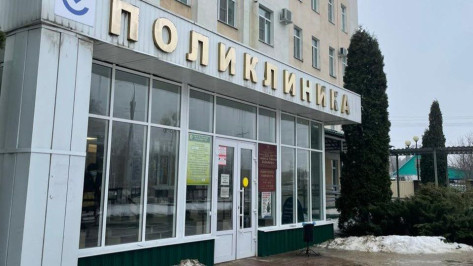 Воронежские общественники приехали с проверкой в Аннинскую райбольницу и медучреждение в Боровом