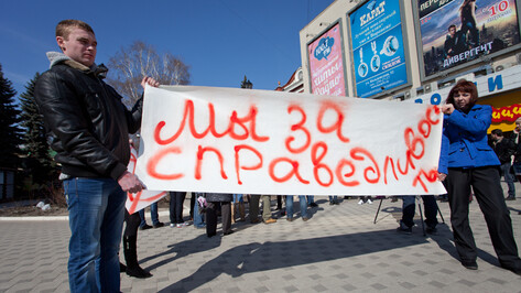 В Воронеже семьи жертв ДТП у кафе «Дон Кихот» требуют для водителя пожизненного срока