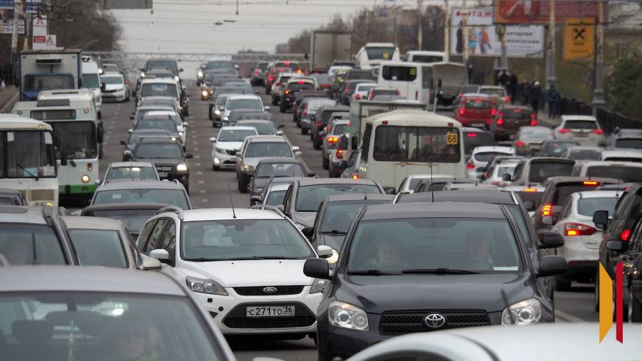 Воронежцы сообщили о неработающих светофорах в Коминтерновском районе