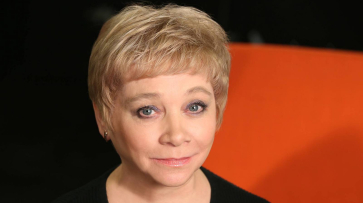 Владимир Путин объявил благодарность актрисе Воронежского камерного театра Татьяне Чернявской