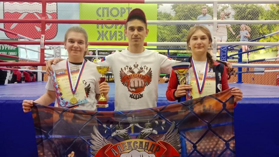 Эртильские бойцы победили в межрегиональном турнире ММА в Рязанской области