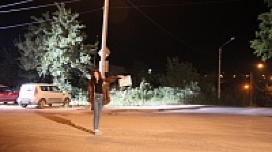 Воронежцы четыре часа ждали на улице начала съемок сериала «Дельта-2»