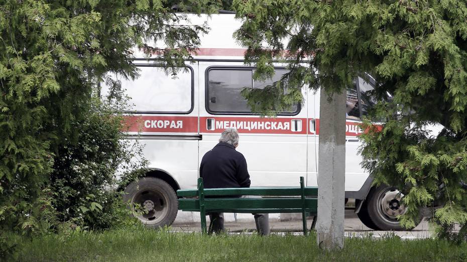 Скорую помощь в Воронеже за неделю вызвали более 4,7 тыс раз