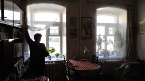 Рухнувший потолок и протекающая крыша. Как воронежцы живут в домах-памятниках