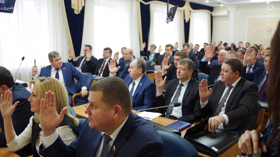 В Воронеже определились самые богатые и бедные по итогам 2019 года депутаты гордумы