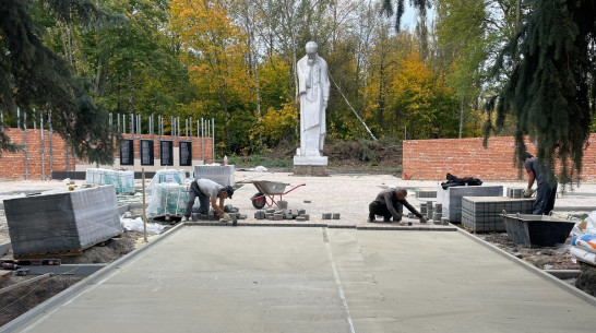 В нижнедевицком селе Нижнее Турово реконструируют памятник «Скорбящая мать»