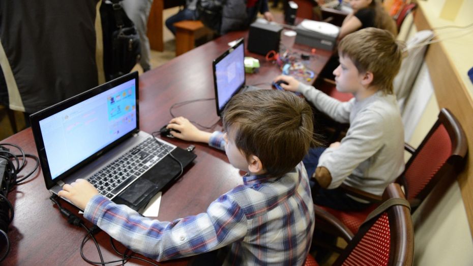 Воронежским родителям начнут выдавать сертификаты на дополнительное обучение детей