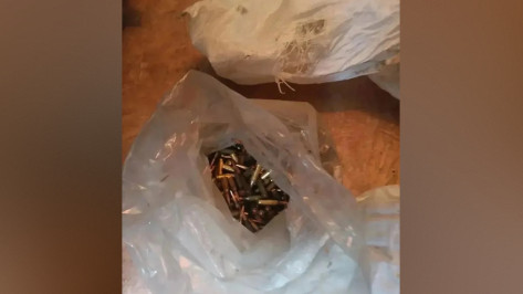 Воронежец 15 лет хранил у себя в спальне боевые патроны