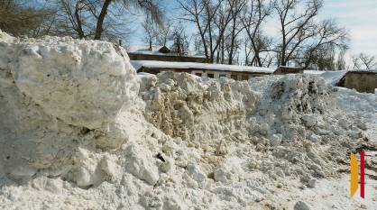 Высота сугробов в Воронежской области достигла 35 см