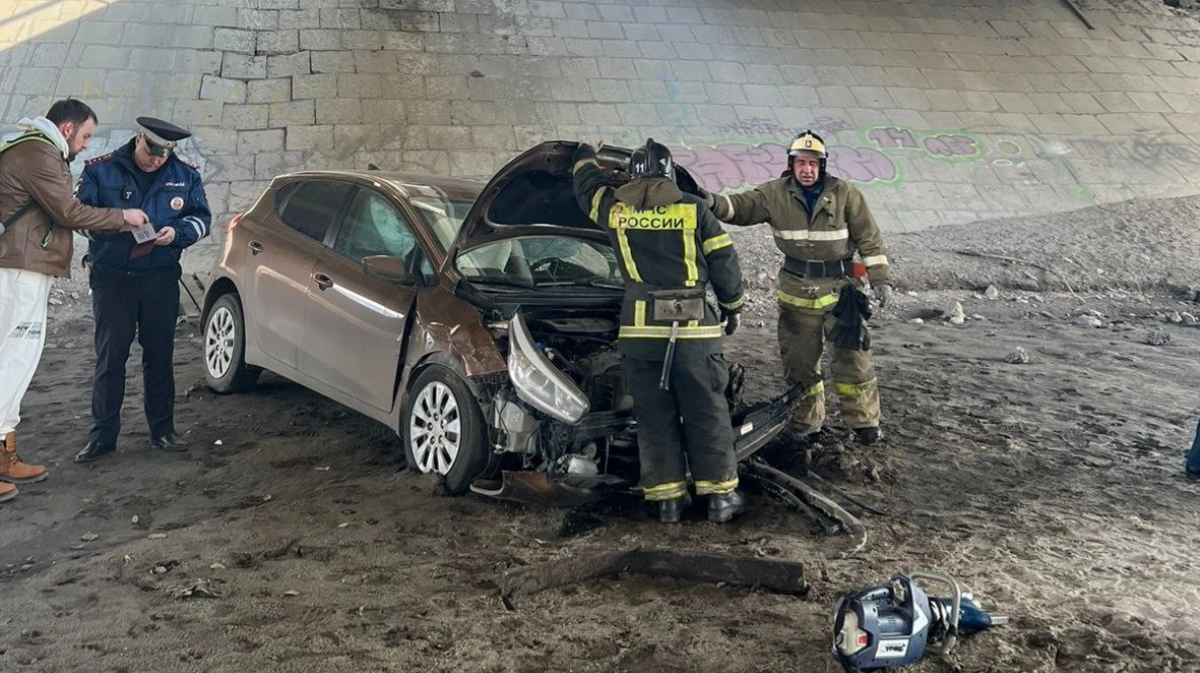 датчик температуры от материнской платы. Aida64 датчик температуры видеокарты. температура южного моста материнской платы. температура южного моста в aida64. тест мат платы аида 64.