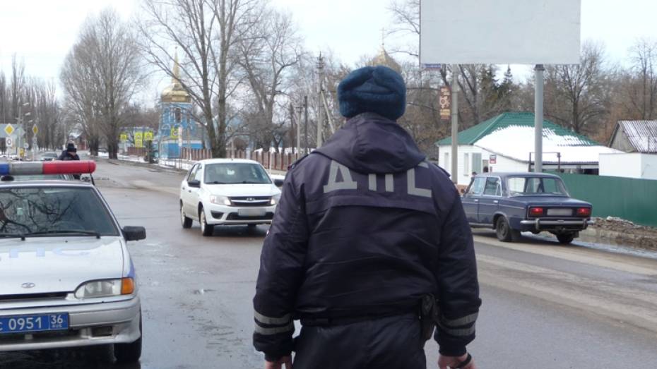 Воронежскому таксисту установка на машину газового баллона обернулась штрафом