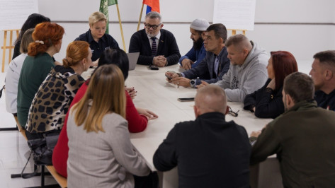 В Воронеже прошел круглый стол, посвященный народному единству