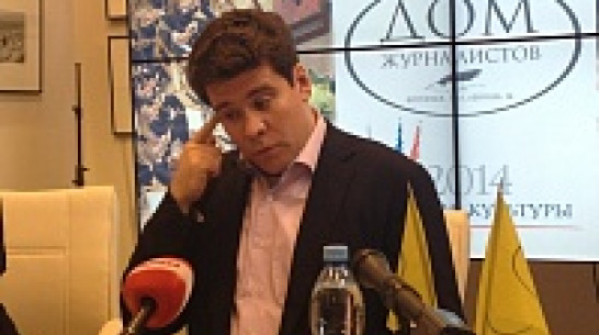 Пианист Денис Мацуев и его команда проведут в Воронеже мастер-классы для детей