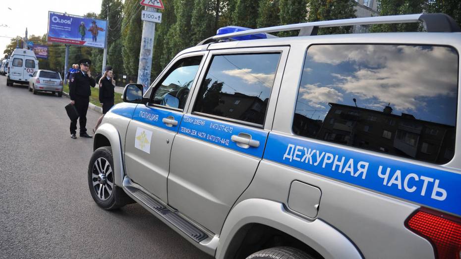 Воронежские полицейские спасли мать 2 детей от аномальной жары