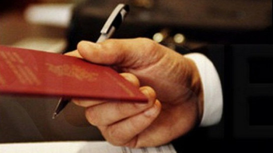 Воронежский уполномоченный по правам ребенка поможет россиянке, сбежавшей с дочерью из Норвегии 