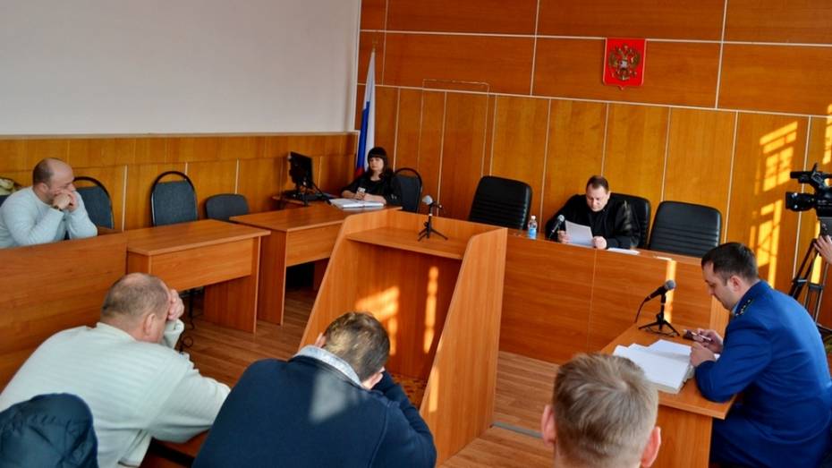 Житель Воронежской области получил 3 года тюрьмы за производство «левого» алкоголя