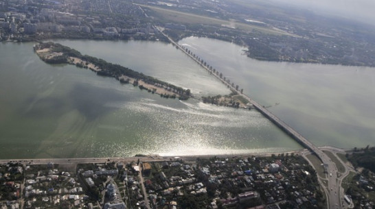 Воронежцы придумают, как благоустроить дамбу Чернавского моста