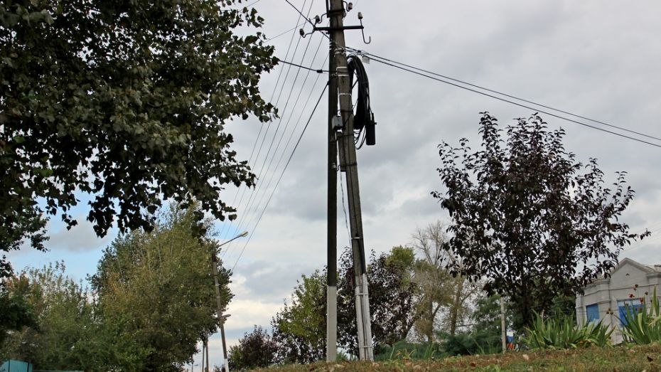 В Подгоренском районе электроэнергию отключат 30 сентября и 1 октября