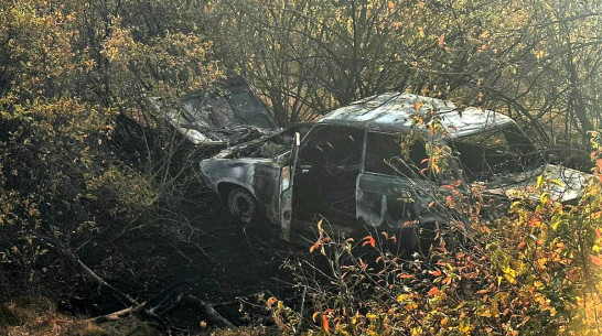 Водитель сгорел в машине после ДТП под Воронежем