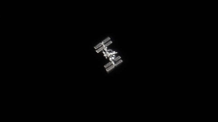 Воронежцы сфотографировали МКС в ночном небе