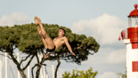 29-летний воронежец стал лучшим в мире по прыжкам в воду с элементами акробатики