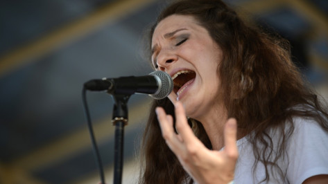 Музыкальный фестиваль воронежских групп «Такие» перенесли под крышу