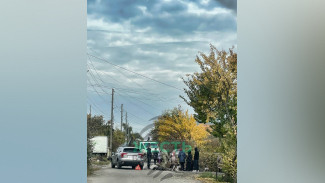 В Воронеже автомобиль столкнулся с электросамокатом: пострадал ребенок