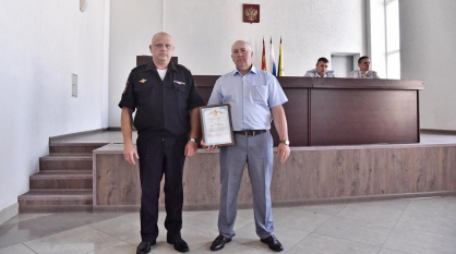 Дорожного мастера из Бутурлиновки воронежская полиция поблагодарила за бдительность