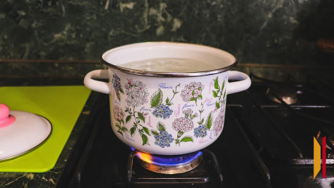 Часть Коминтерновского района Воронежа осталась без воды из-за коммунальной аварии