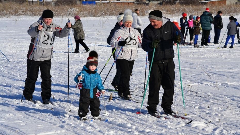 В Грибановке наградили победителей любительских лыжных гонок