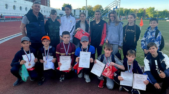 Поворинские легкоатлеты завоевали 9 медалей на областных соревнованиях