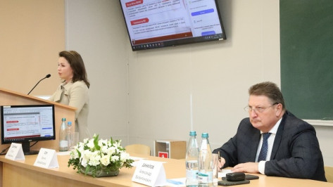 Вопросы функционирования медорганизаций в системе ОМС обсудили в Воронеже