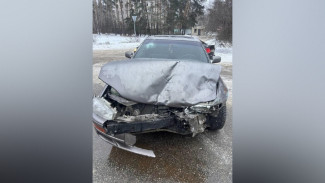 В Воронеже на улице Тепличной Toyota Camry врезалась в ВАЗ