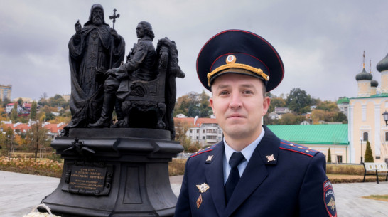 Наш человек. Воронежцев призвали поддержать Максима Бородина в финале Всероссийского конкурса «Народный участковый – 2024»