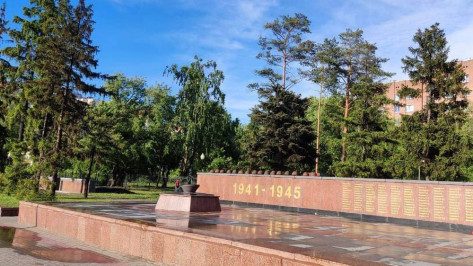 Огонь погас на памятнике Славы в Воронеже из-за урагана