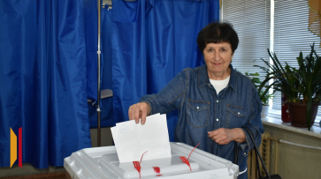 В Борисоглебске проголосовала «Лучший врач года – 2024» Тамара Звегинцева