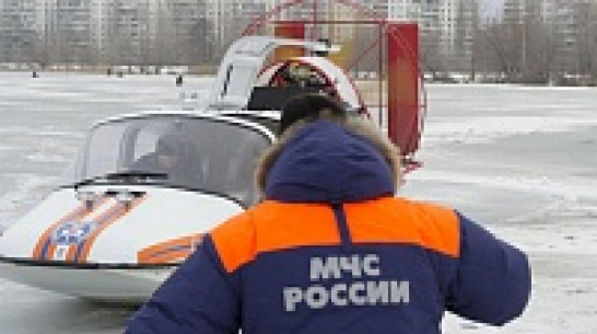 С начала зимы в регионе оштрафованы более 20 водителей, выезжавших на автомобиле на лед