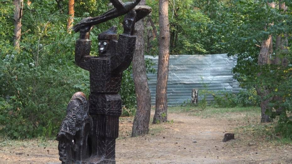 Воронежские власти снесли фигуры сказочных героев в парке «Танаис» 