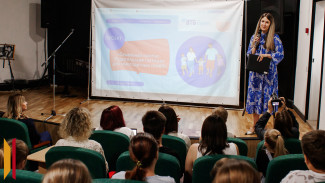 «Понять мир подростка»: воронежским родителям рассказали об особенностях переходного возраста