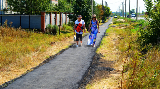 В Борисоглебске на улице Дорожной появился новый тротуар