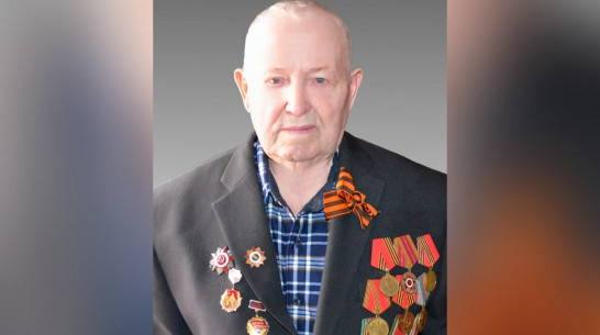 Воронежский губернатор поздравил участника Великой Отечественной войны с 99-летием