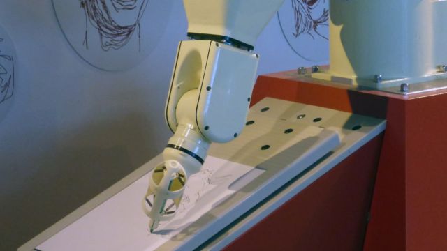 Робототехнику на 9 млн рублей закупят в Воронежской области по нацпроекту